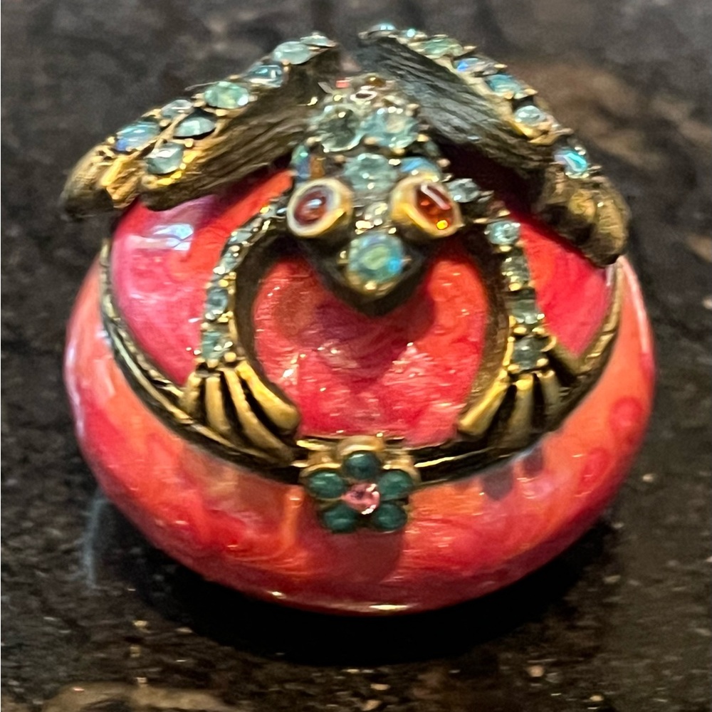 Jay Strongwater Frog pillbox